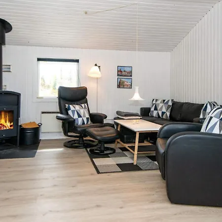 Holiday home 4 Person In Toftlund